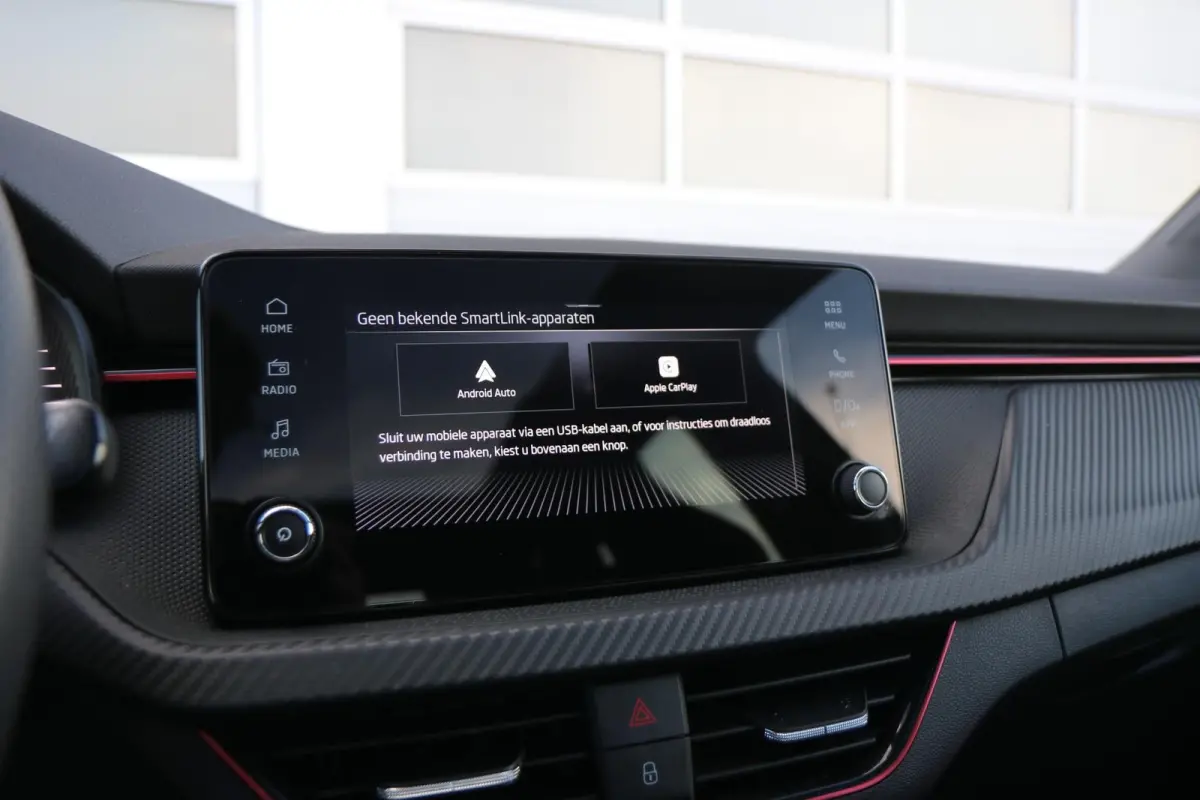 1.0 TSI 110pk Monte Carlo | Panoramadak | Smart Link | Camera | Stoelverwarming