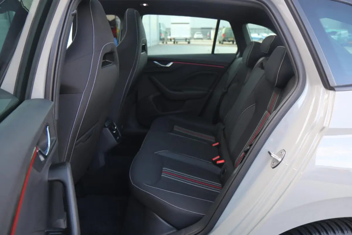 1.0 TSI 110pk Monte Carlo | Panoramadak | Smart Link | Camera | Stoelverwarming