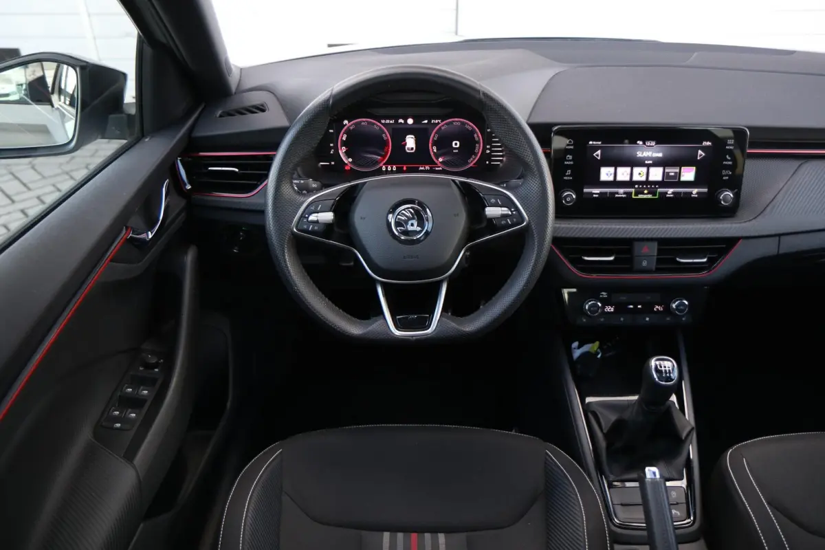 1.0 TSI 110pk Monte Carlo | Panoramadak | Smart Link | Camera | Stoelverwarming