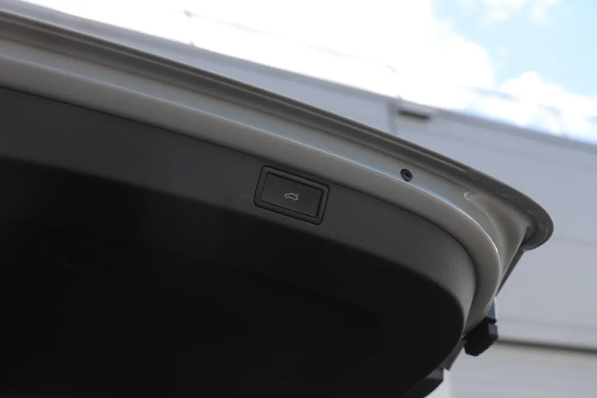 1.0 TSI 110pk Monte Carlo | Panoramadak | Smart Link | Camera | Stoelverwarming