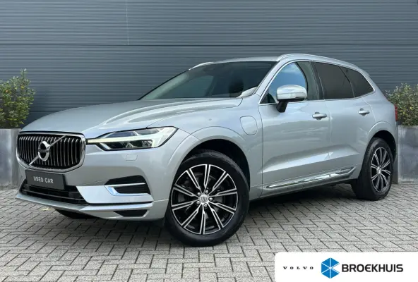 2.0 T8 Twin Engine AWD Inscription | Panoramadak | Trekhaak | Camera | Pilot Assist | Memory |