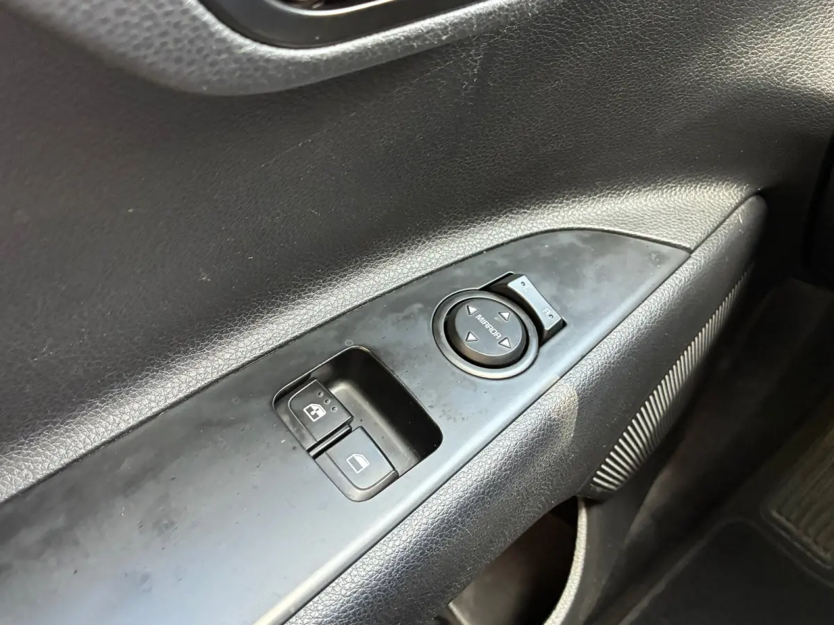 1.0 T-GDi | DAB + Carplay + Cruise nu €8.975,-!!