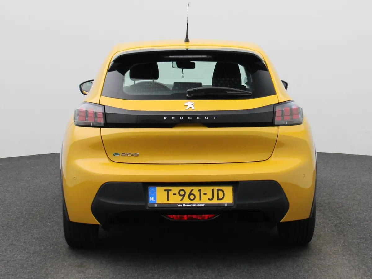 EV Active Pack 50 kWh | APPLE CARPLAY - ANDROID AUTO | VIRTUAL COCKPIT | CRUISE CONTROL | CLIMATE CONTROL | MULTIFUNCTIONEEL STUURWIEL |