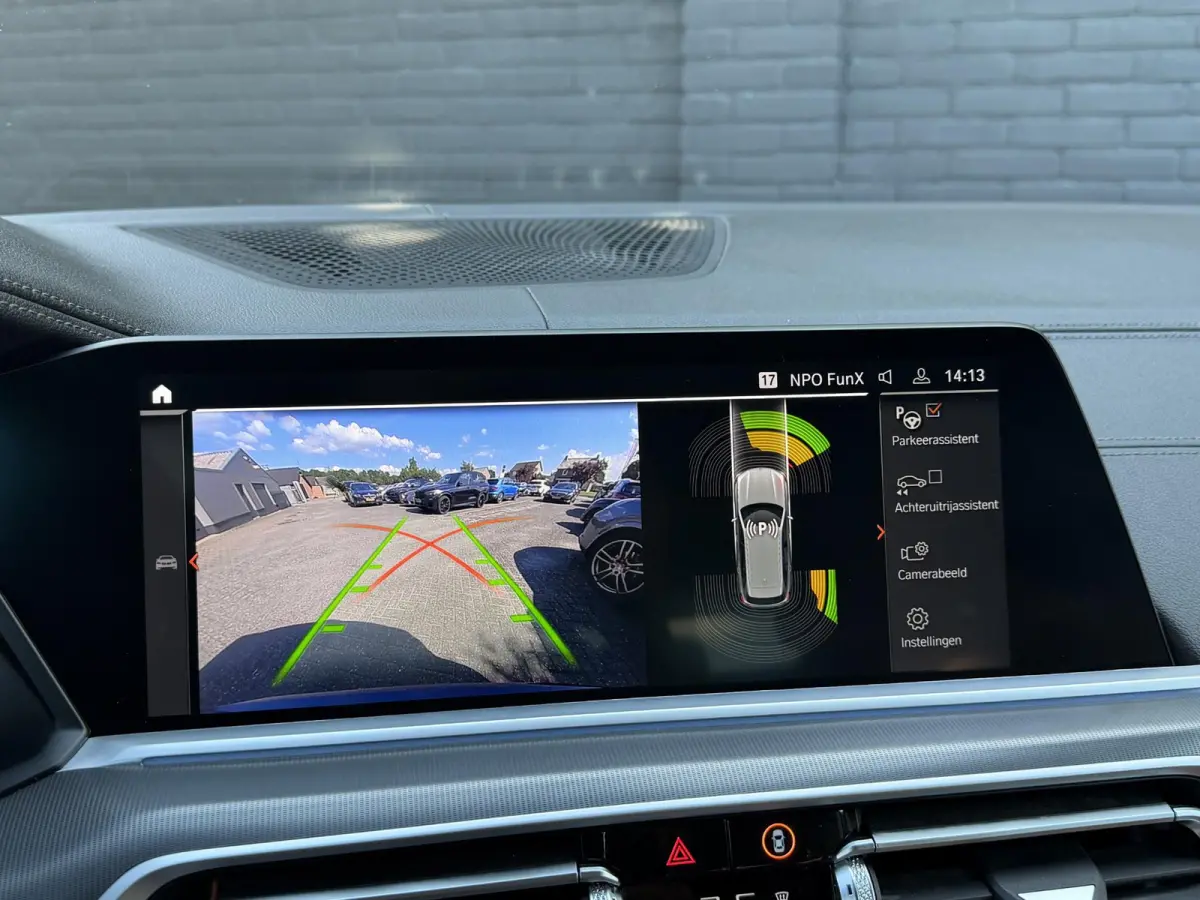 xDrive45e High Executive M-Sport | Navigatie | Luchtvering | DAB | Camera |