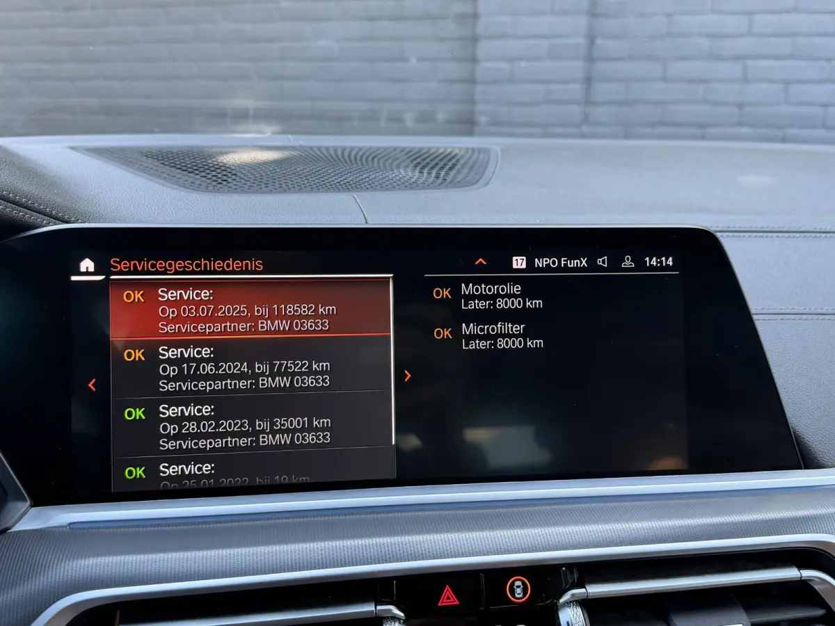 xDrive45e High Executive M-Sport | Navigatie | Luchtvering | DAB | Camera |