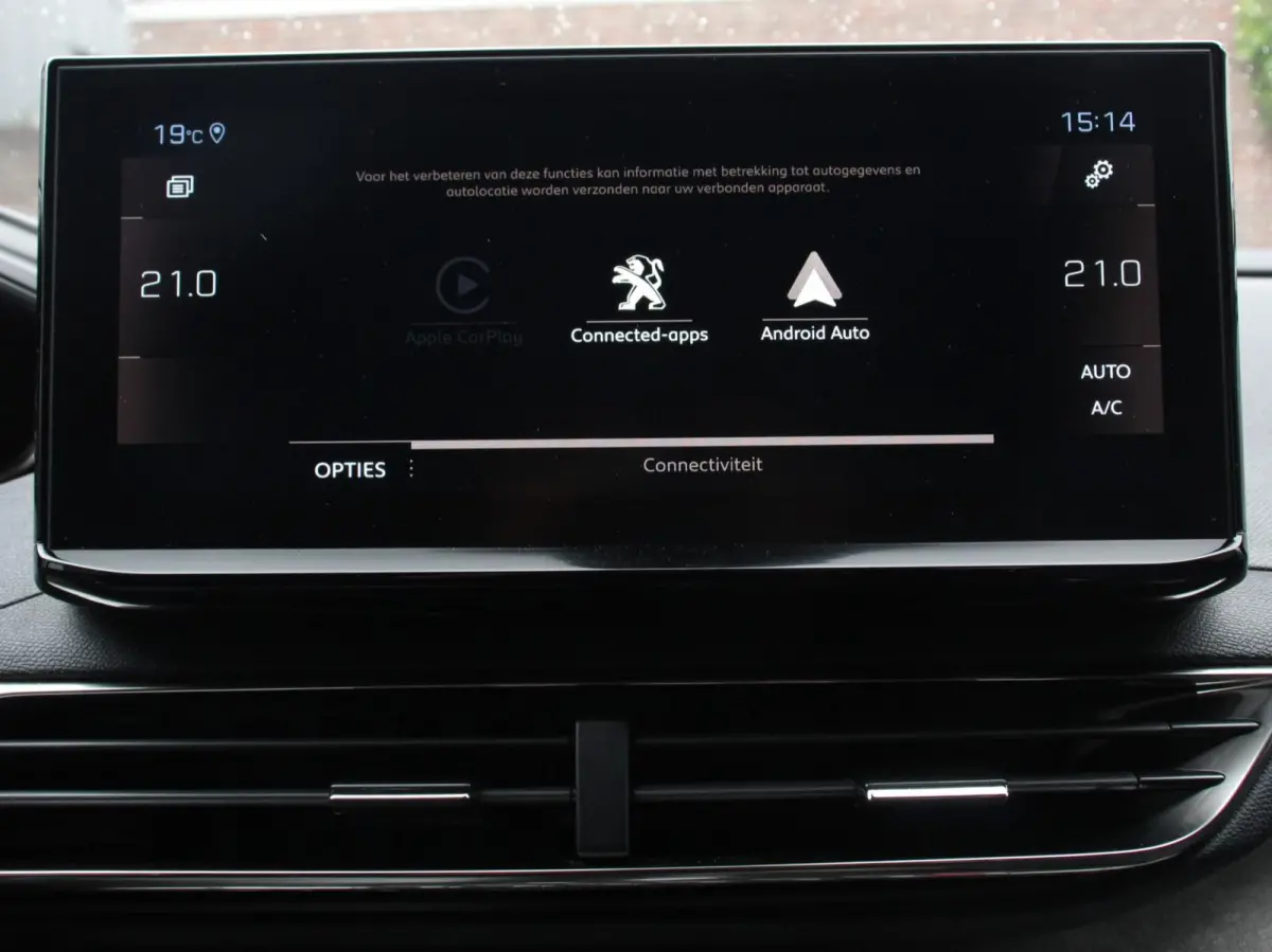 1.2 PureTech GT Black Pack 7persoons Climate control Adaptive cruise control Achteruitrij camera Verwarmde voorstoelen Keyless Navigatie LED Apple Carplay/ Android Auto