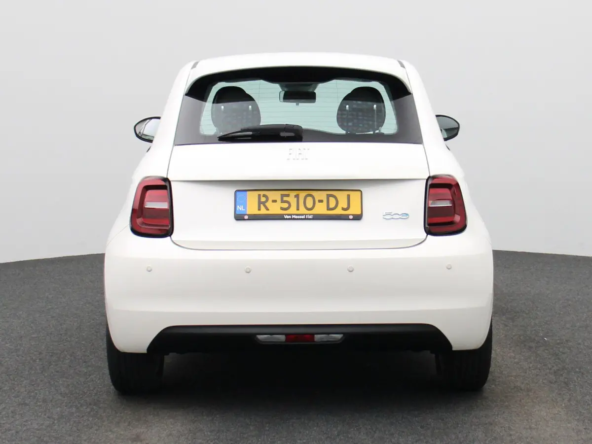 Icon 42 kWh | SOH 93% | APPLE CARPLAY - ANDROID AUTO | CRUISE CONTROL | CLIMATE CONTROL | LICHTMETALEN VELGEN | LED VERLICHTING | MULTIFUNCTIONEEL STUURWIEL |