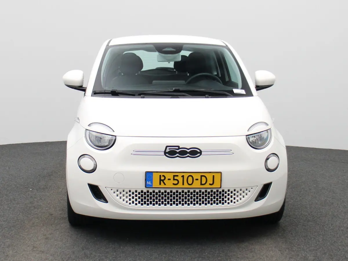 Icon 42 kWh | SOH 93% | APPLE CARPLAY - ANDROID AUTO | CRUISE CONTROL | CLIMATE CONTROL | LICHTMETALEN VELGEN | LED VERLICHTING | MULTIFUNCTIONEEL STUURWIEL |