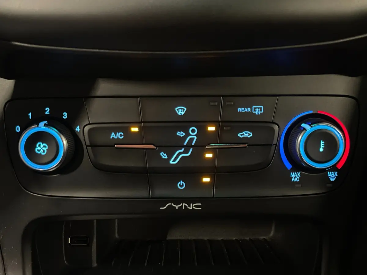 1.5 ST-LINE|150 PK|RED & BLACK EDITION|AIRCO|CRUISE CONTROL|KEYLESS GO|PARK-ASSIST|PDC V+A|START/STOP|18'''LMV|