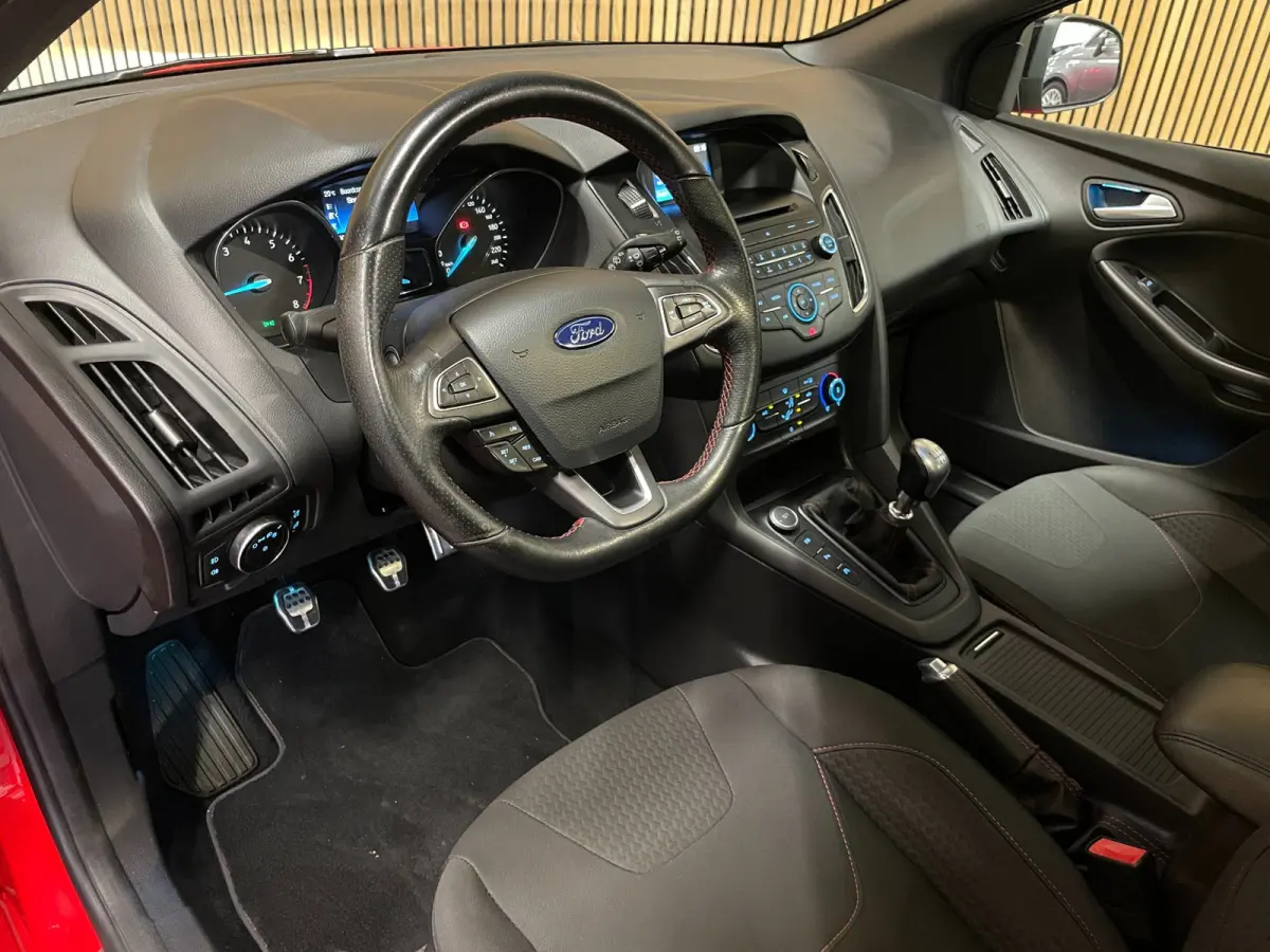 1.5 ST-LINE|150 PK|RED & BLACK EDITION|AIRCO|CRUISE CONTROL|KEYLESS GO|PARK-ASSIST|PDC V+A|START/STOP|18'''LMV|