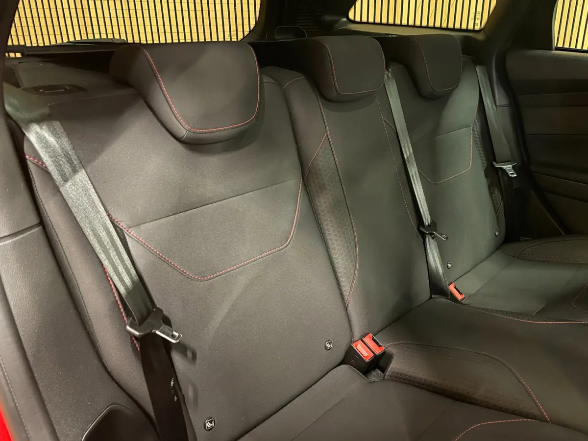 1.5 ST-LINE|150 PK|RED & BLACK EDITION|AIRCO|CRUISE CONTROL|KEYLESS GO|PARK-ASSIST|PDC V+A|START/STOP|18'''LMV|