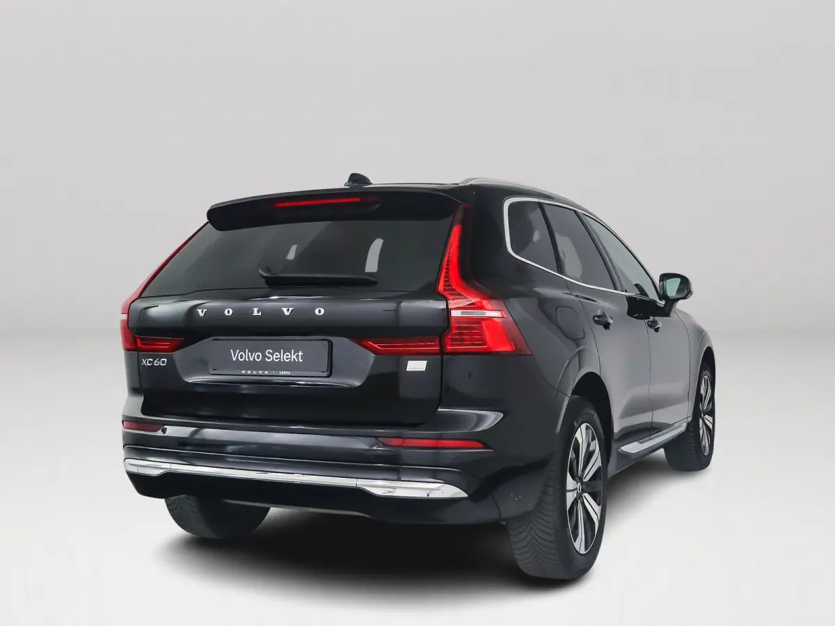 T8 Plug-in hybrid AWD Plus Bright | Panoramadak | 360° camera | Harman Kardon | Stoel- en stuurverwarming | Trekhaak