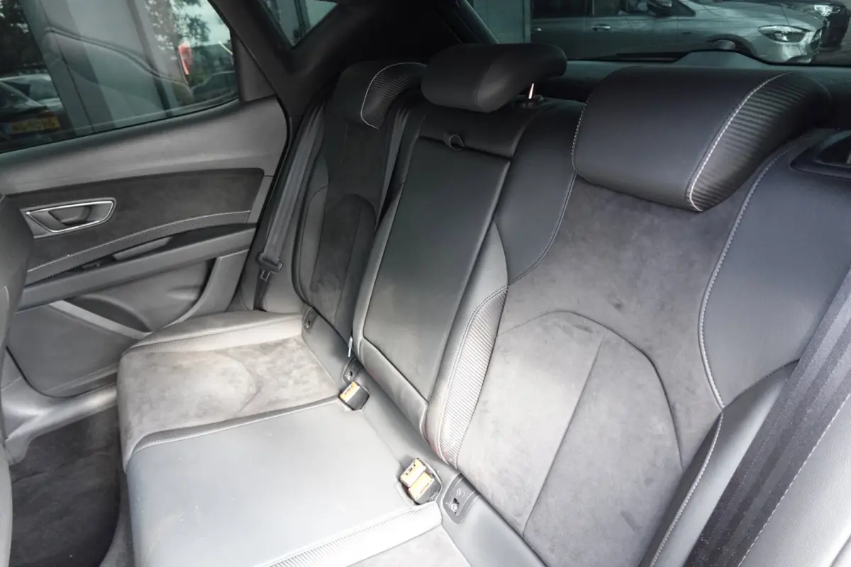 2.0 TSI CUPRA 300 PANO KEYLESS CRUISE