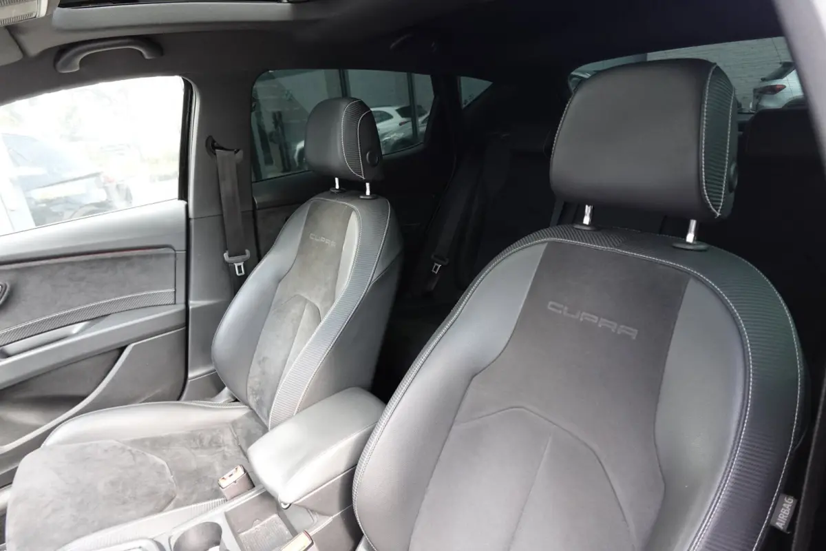 2.0 TSI CUPRA 300 PANO KEYLESS CRUISE