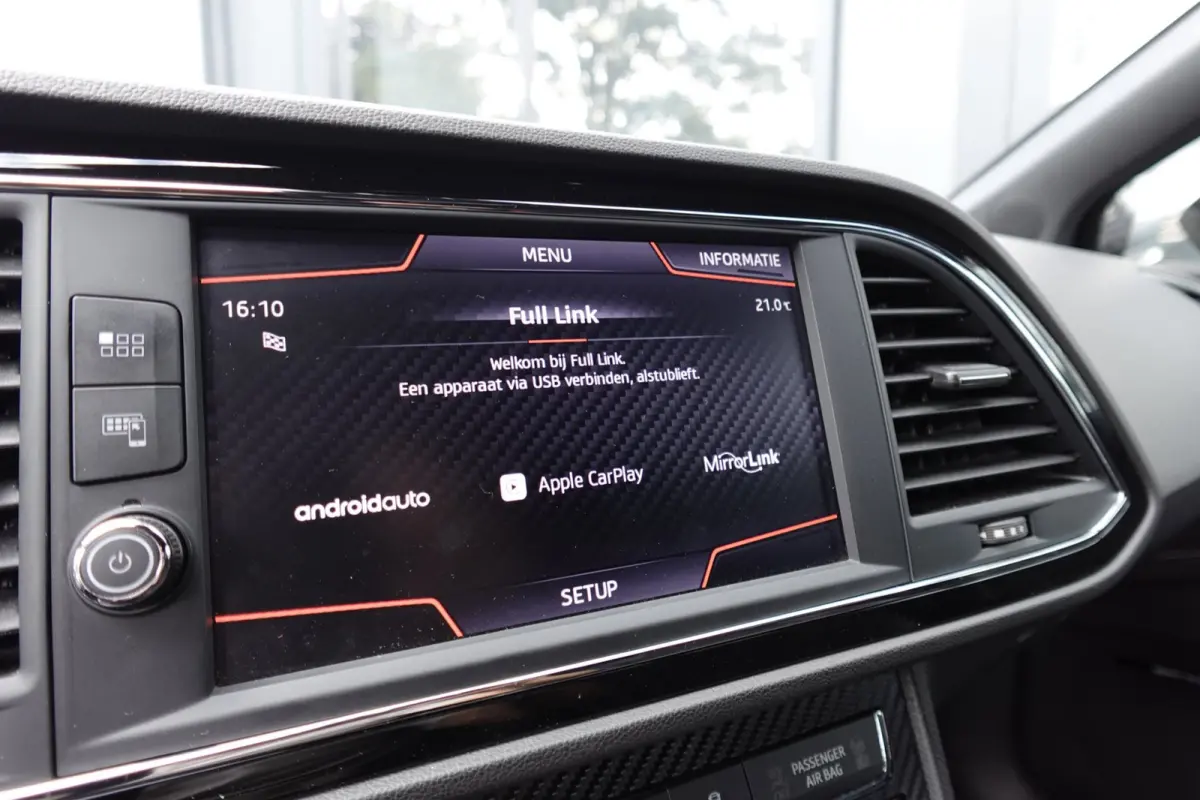 2.0 TSI CUPRA 300 PANO KEYLESS CRUISE