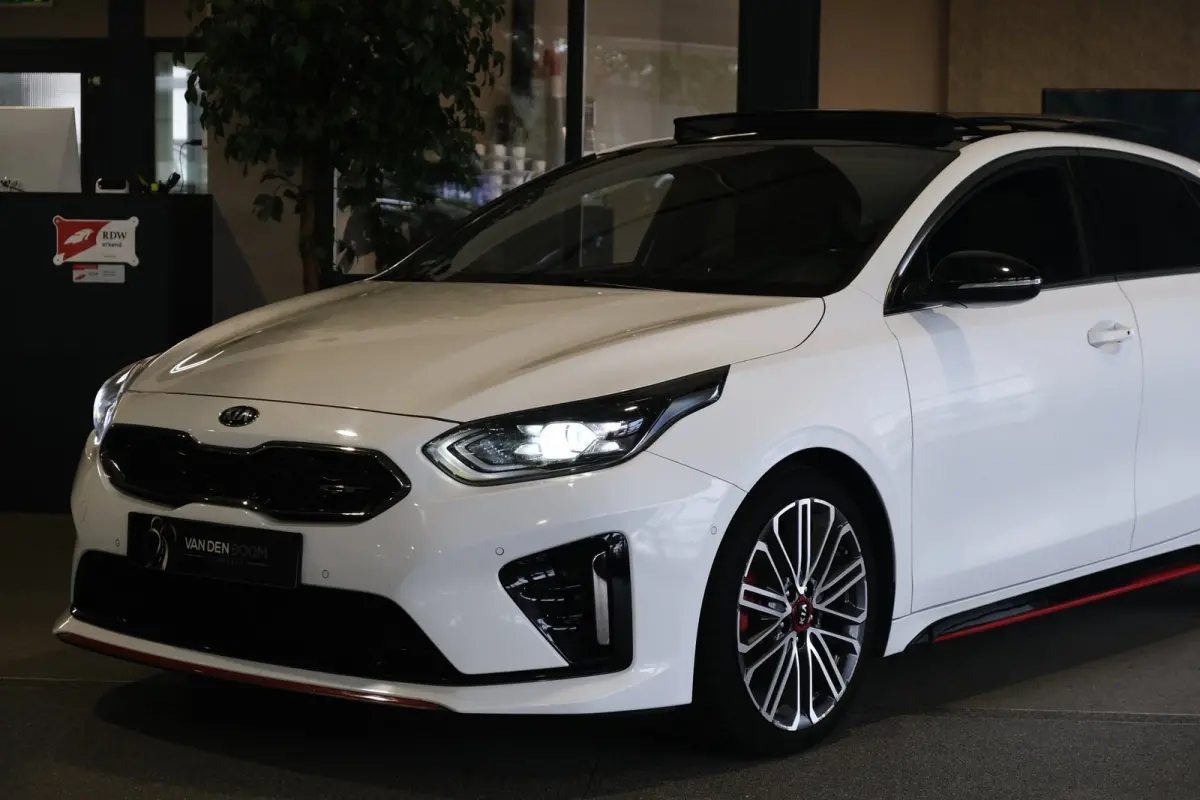 1.6 T-GDI 204pk GT-Line Aut Pano Navi Cam
