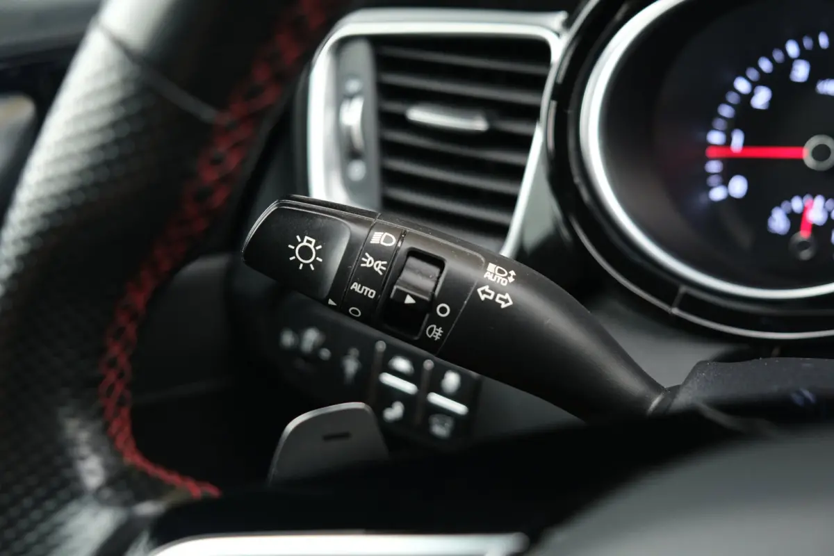 1.6 T-GDI 204pk GT-Line Aut Pano Navi Cam