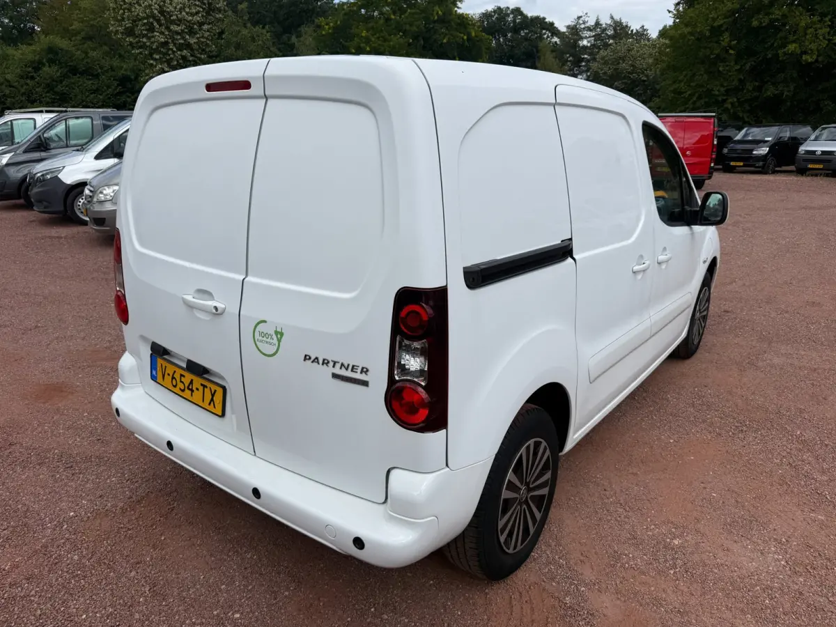 Electric L1 Premium Navigatie / Airco