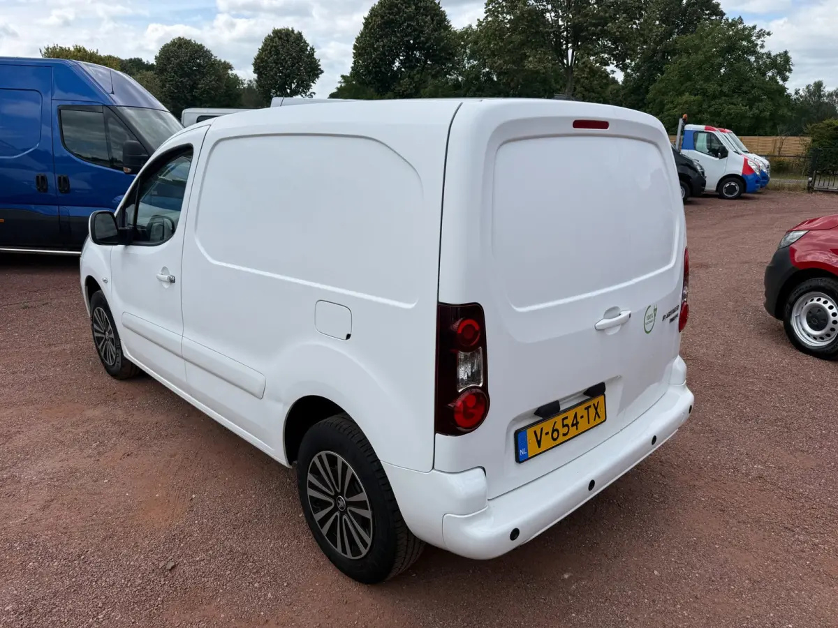 Electric L1 Premium Navigatie / Airco