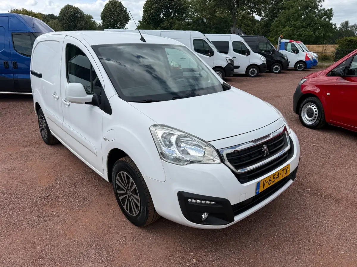 Electric L1 Premium Navigatie / Airco