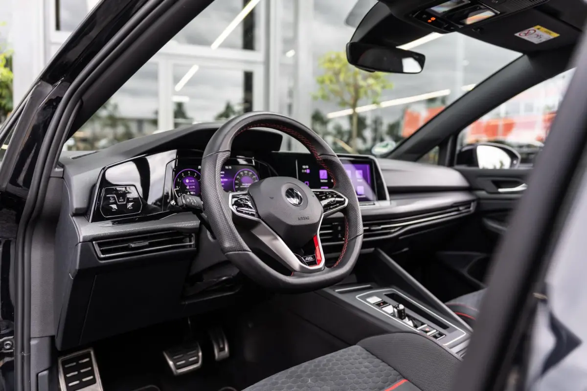2.0 TSI GTI Clubsport 45 Jahre Akra Pano DSG