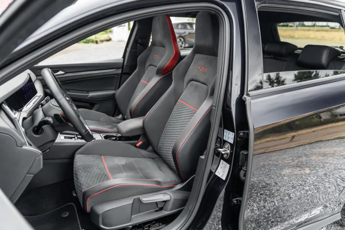 2.0 TSI GTI Clubsport 45 Jahre Akra Pano DSG