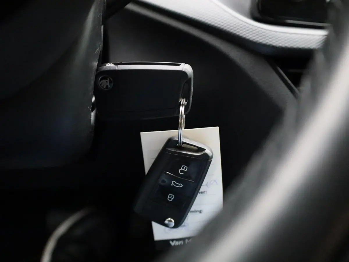 1.0 TSI Ambition | Apple Carplay / Android Auto | Airco | Radio |