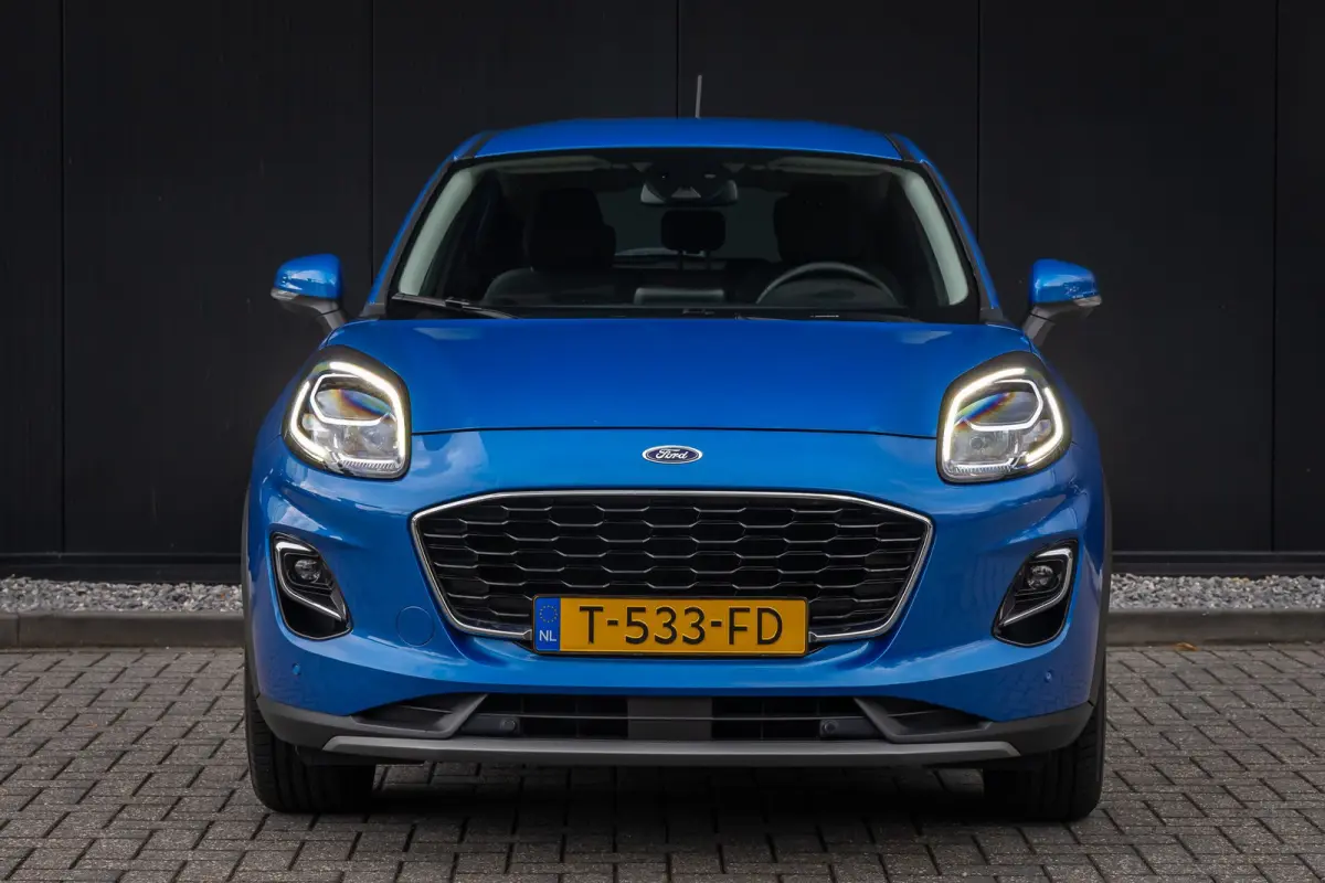 1.0 EcoBoost Titanium | Automaat | Automatisch inparkeren |  Privacy-glass | Verkeersbord herkenning | Apple Carplay / Android Auto | LED verlichting