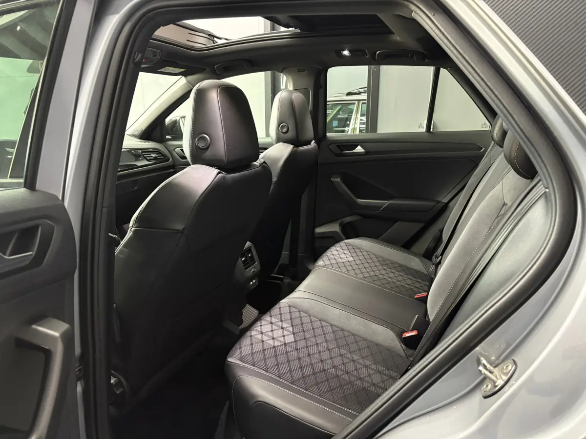1.5 TSI R-Line Edition