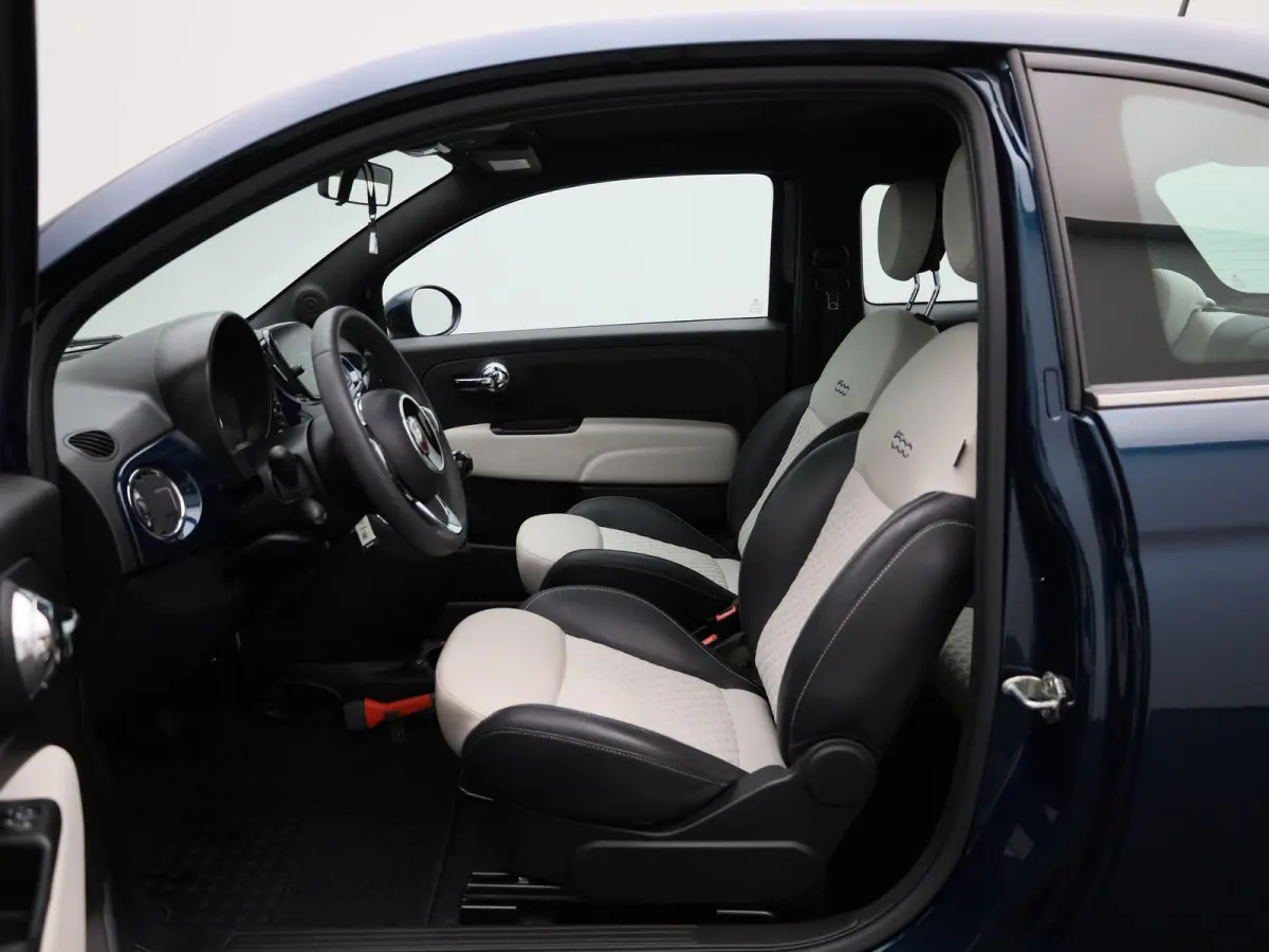 1.0 Hybrid Dolcevita | Cruise Control | DAB+ | Airconditioning | Elektr. verstelbare buitenspiegels |
