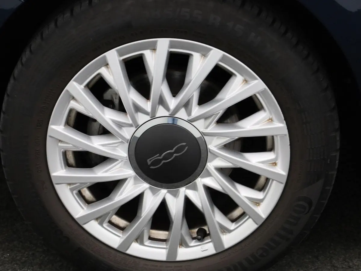 1.0 Hybrid Dolcevita | Cruise Control | DAB+ | Airconditioning | Elektr. verstelbare buitenspiegels |