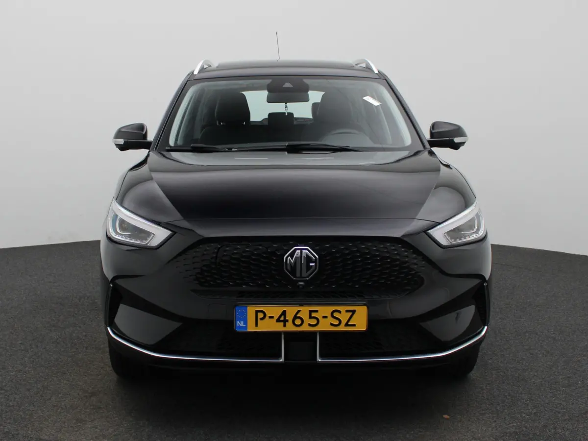 MG EV Standard Range Luxury 50 kWh | Apple carplay / Android | Parkeer camera | Lederen bekleding | Panorama dak
