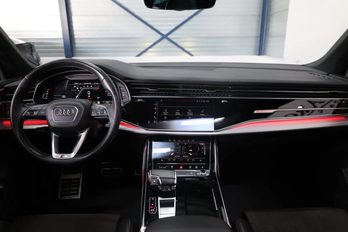 SQ7 4.0 TFSI quattro 507+PK LED/VIRTUAL/SFEER/PANO/HEAD-UP/SOFT-CLOSE/ALCANTARA+MEMORY/21" LMV/CAM/ACC/ECC/12 MND GARANTIE!