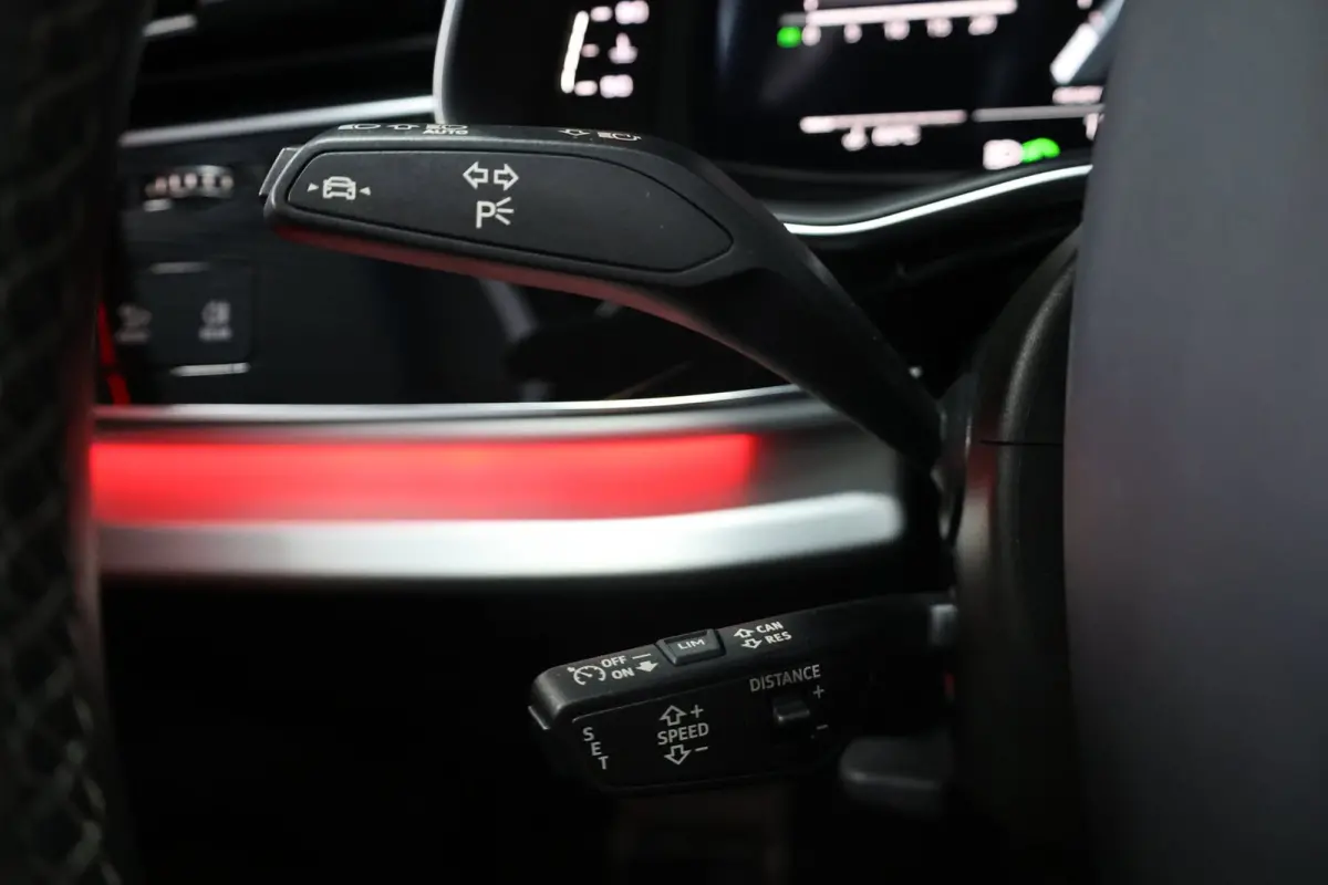 SQ7 4.0 TFSI quattro 507+PK LED/VIRTUAL/SFEER/PANO/HEAD-UP/SOFT-CLOSE/ALCANTARA+MEMORY/21" LMV/CAM/ACC/ECC/12 MND GARANTIE!