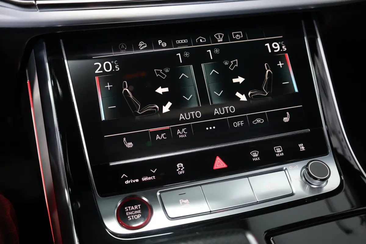 SQ7 4.0 TFSI quattro 507+PK LED/VIRTUAL/SFEER/PANO/HEAD-UP/SOFT-CLOSE/ALCANTARA+MEMORY/21" LMV/CAM/ACC/ECC/12 MND GARANTIE!