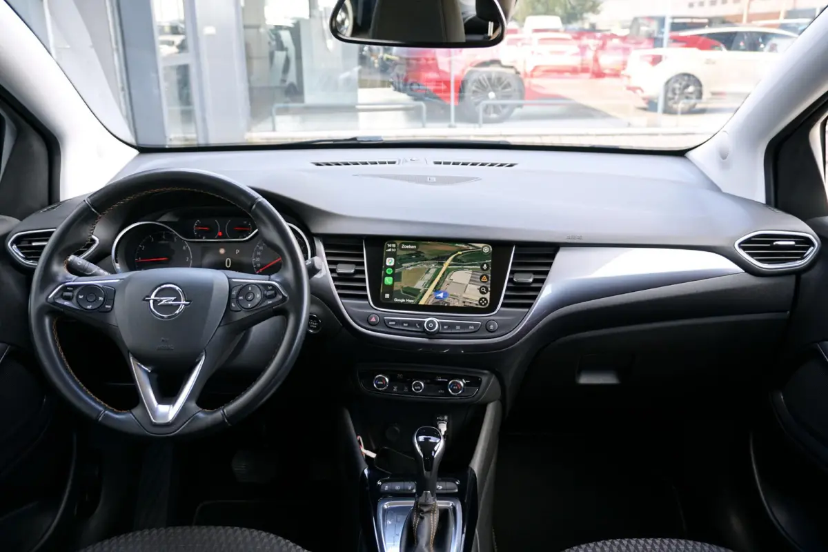 1.2 Turbo Innovation *25.051 NAP* + TREKHAAK / NAVI / KEYLESS / SENSOREN / CARPLAY