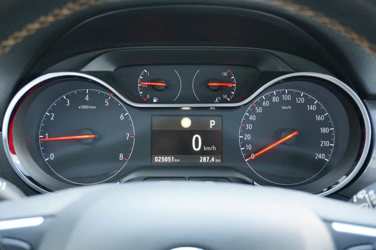 1.2 Turbo Innovation *25.051 NAP* + TREKHAAK / NAVI / KEYLESS / SENSOREN / CARPLAY