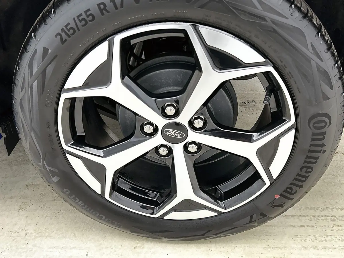 1.0 EcoBoost ST-Line | Stoel & Stuurverwarming | Keyless | LED | Privacy Glass |