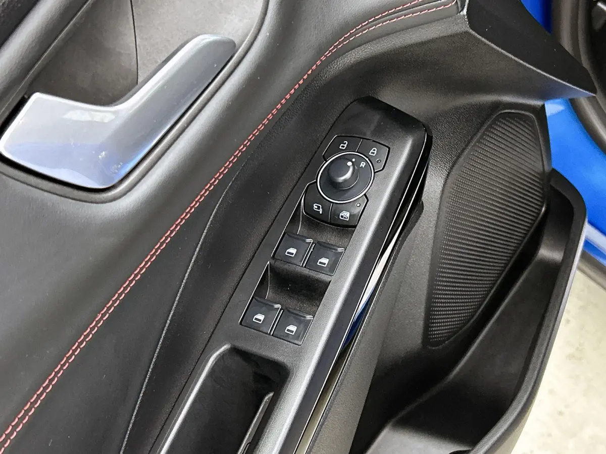 1.0 EcoBoost ST-Line | Stoel & Stuurverwarming | Keyless | LED | Privacy Glass |