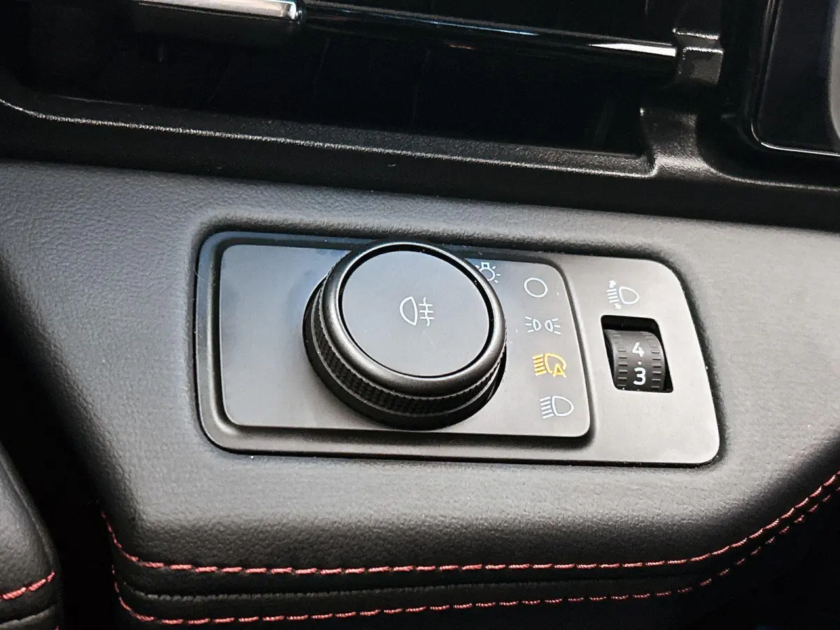 1.0 EcoBoost ST-Line | Stoel & Stuurverwarming | Keyless | LED | Privacy Glass |