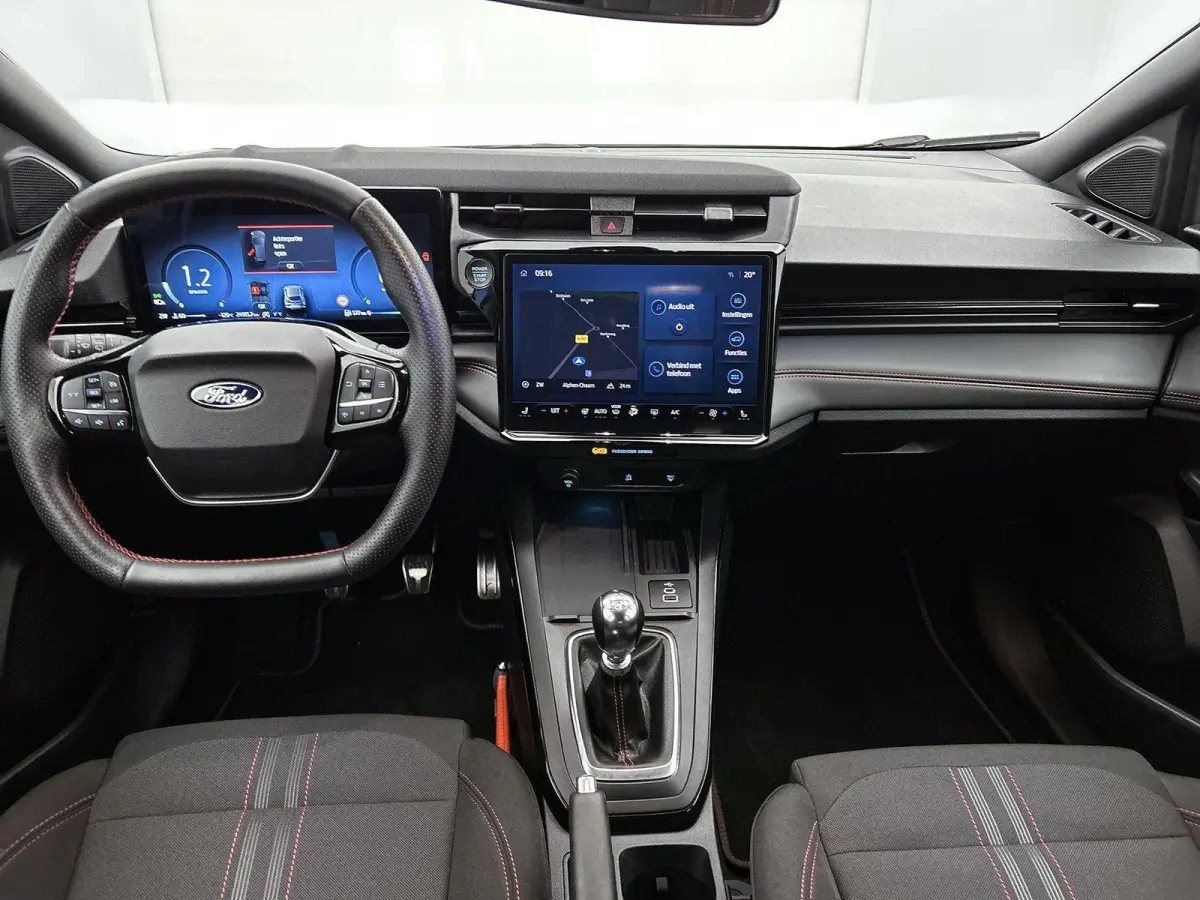 1.0 EcoBoost ST-Line | Stoel & Stuurverwarming | Keyless | LED | Privacy Glass |