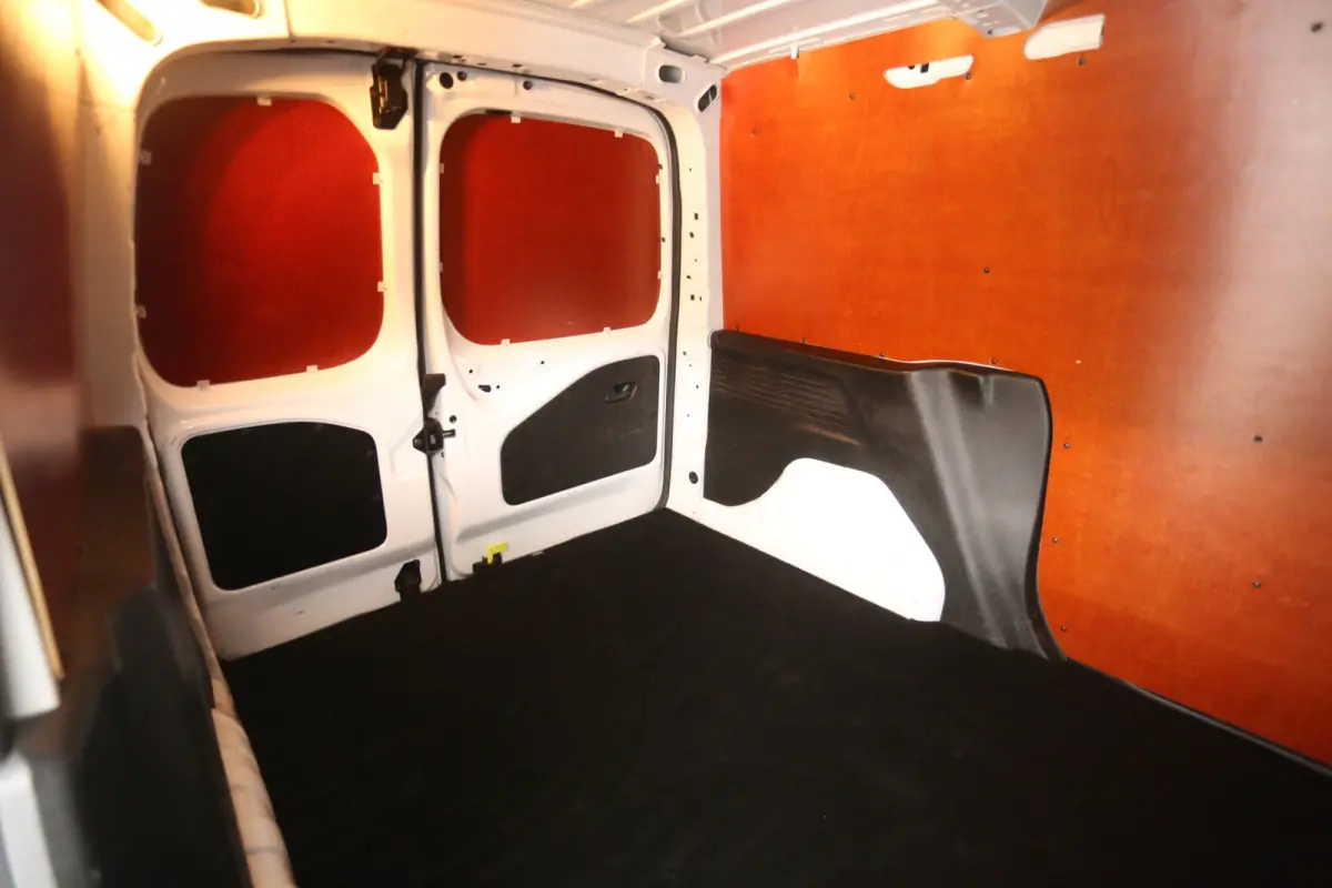 Cargo 1.5D 102PK | 3 Zits | Airco | Cruise | Carplay | Parkeersens.