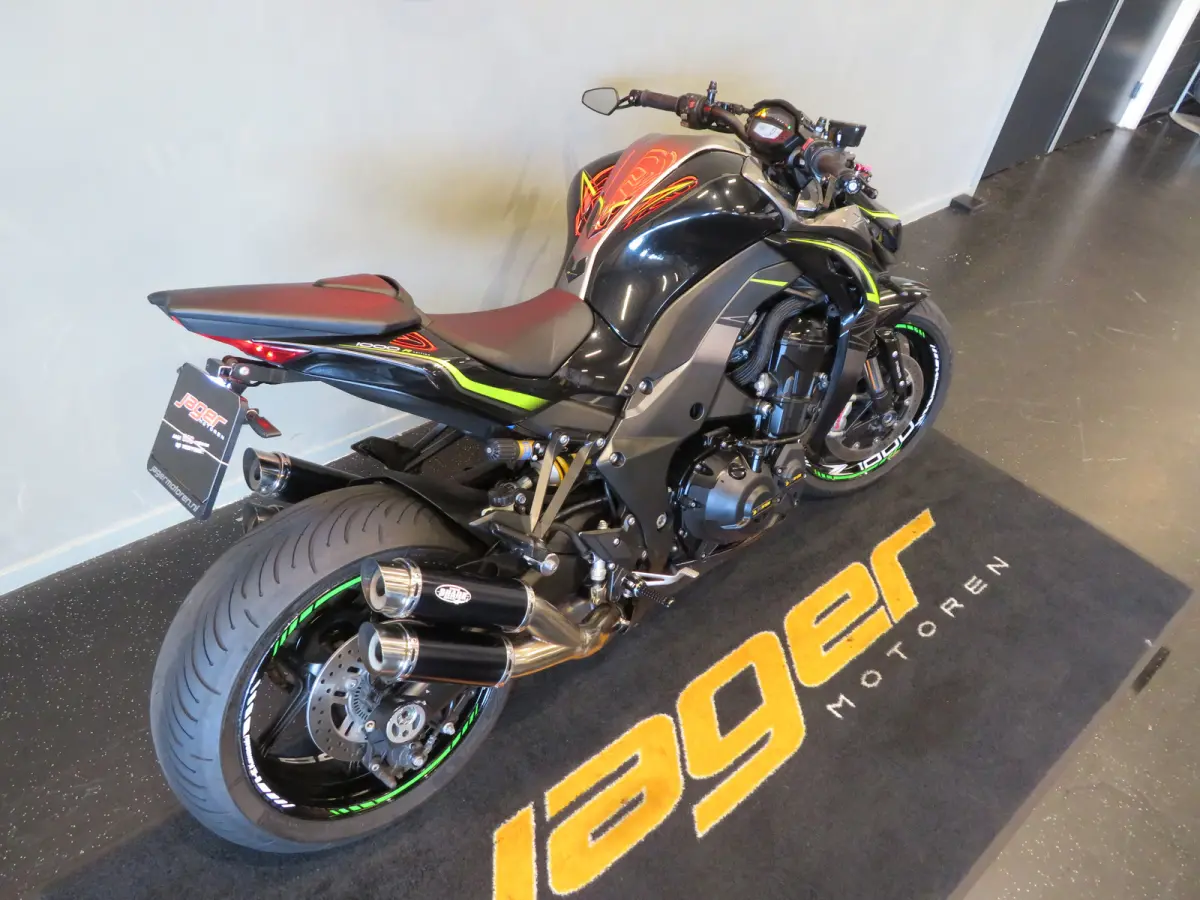 Z1000 1STE EIG. SHARK TOP!