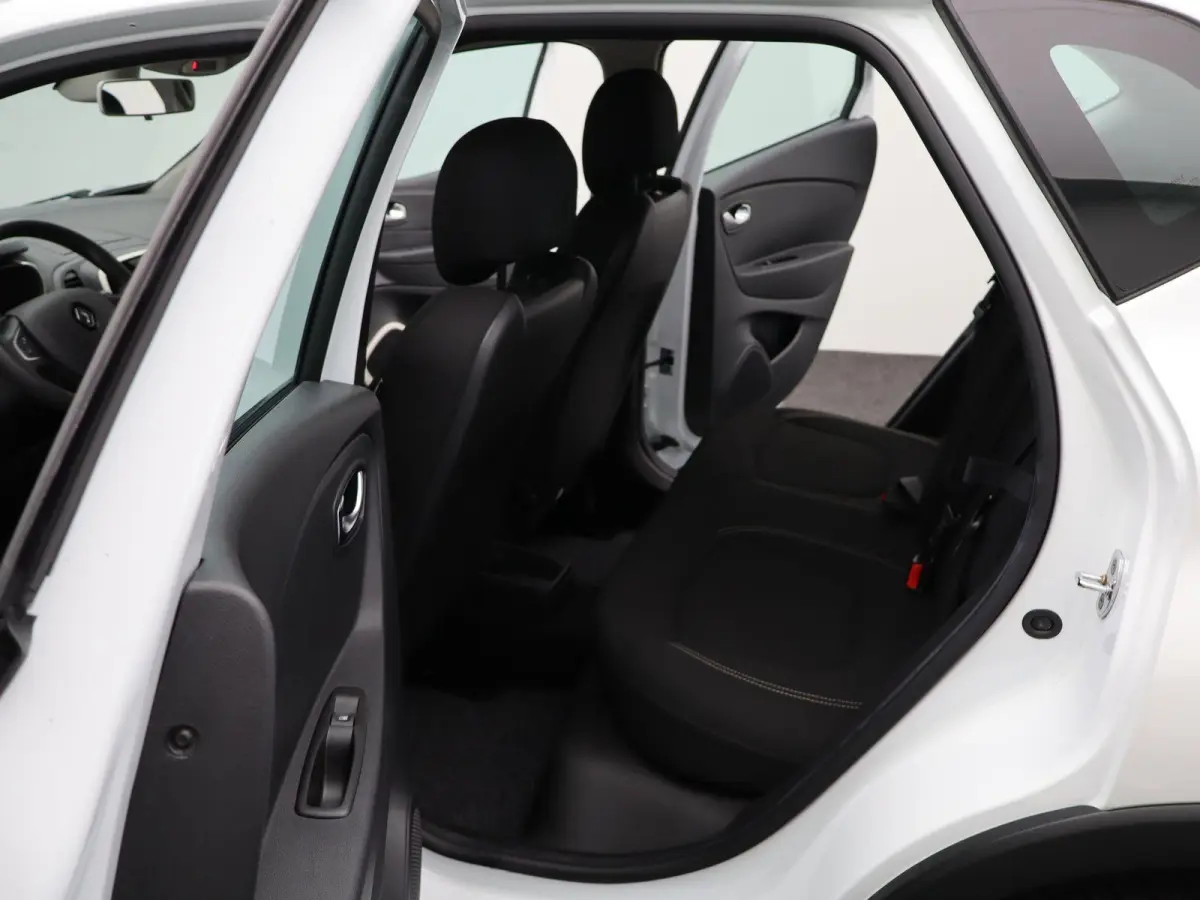 Energy TCe 90 Zen | Stoelverw. | Navigatie | Parkeersensoren |