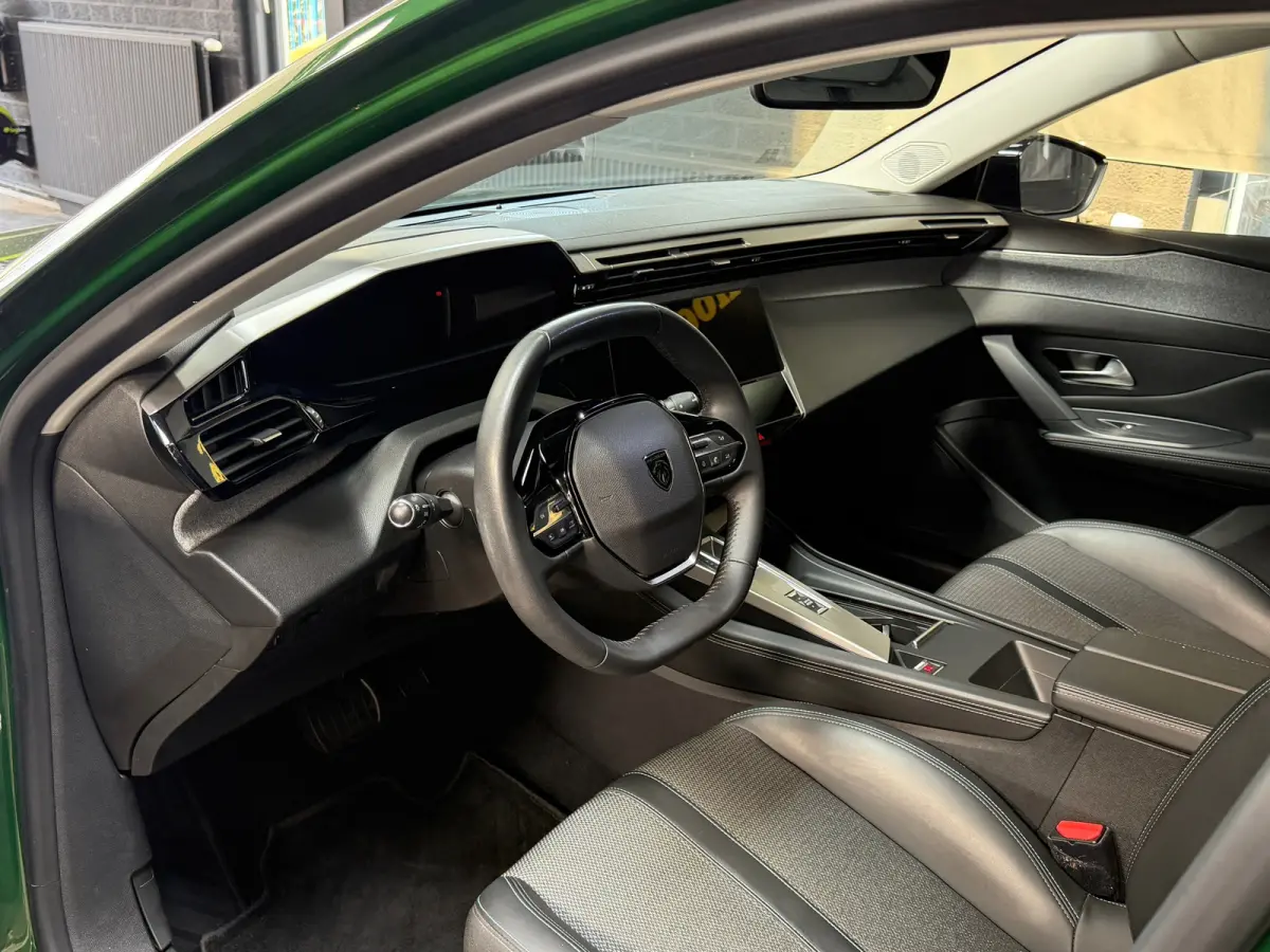 1.2 PureTech Allure Pack Business | Leder | 360 cam | ACC | LED | Navi | Carplay