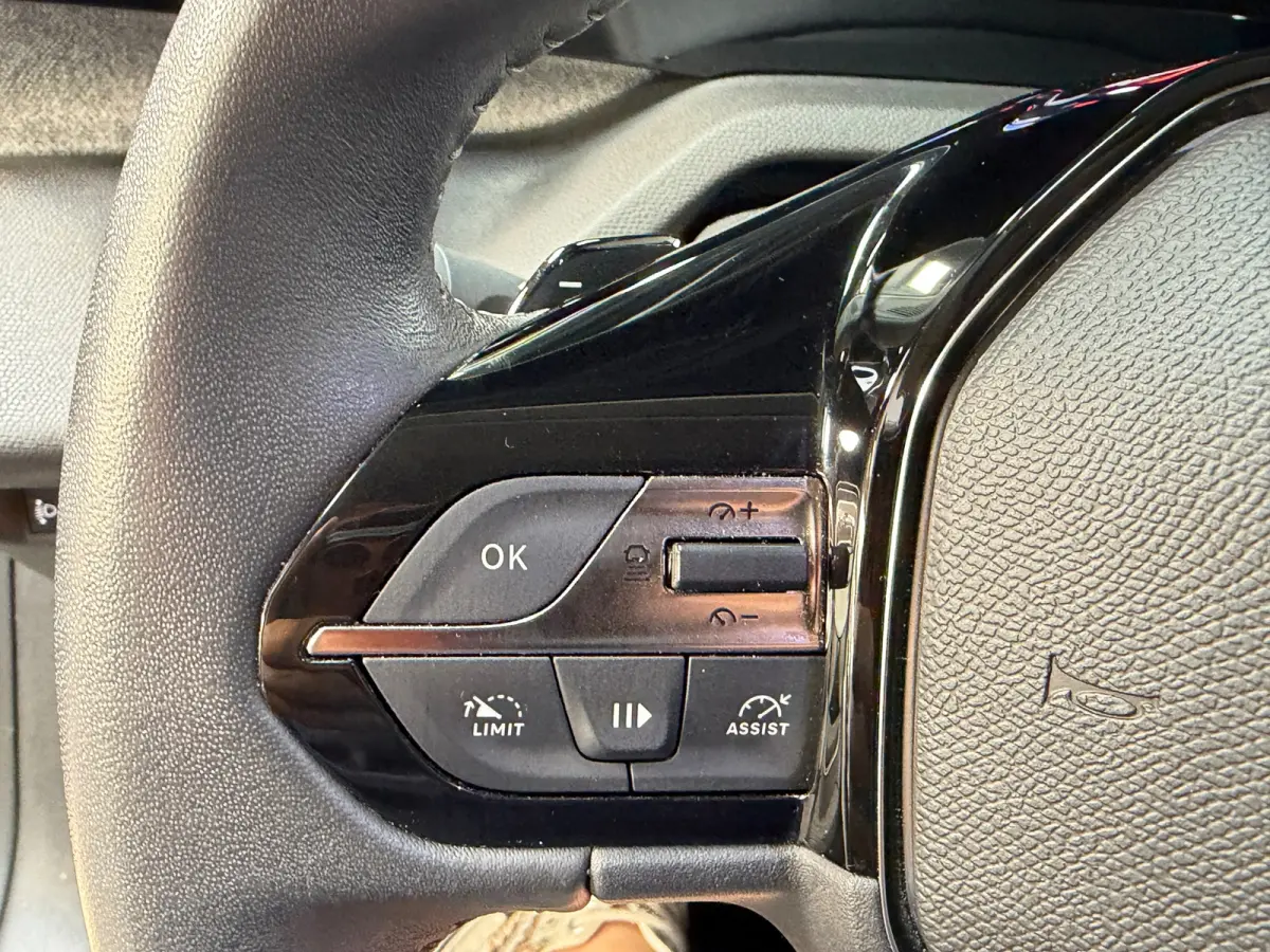 1.2 PureTech Allure Pack Business | Leder | 360 cam | ACC | LED | Navi | Carplay