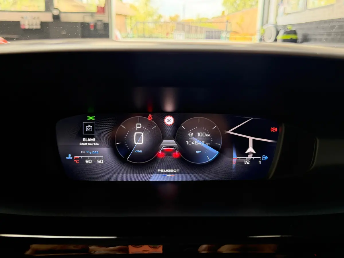 1.2 PureTech Allure Pack Business | Leder | 360 cam | ACC | LED | Navi | Carplay