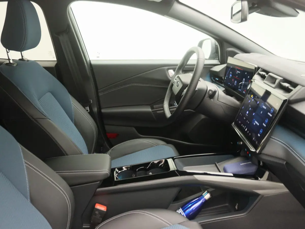 BlueCruise Edition 47 kWh | UIT VOORRAAD LEVERBAAR | Winterpack | Matrix LED | 360 graden camera |