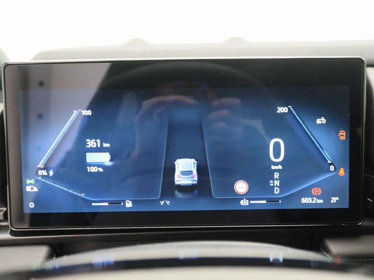 BlueCruise Edition 47 kWh | UIT VOORRAAD LEVERBAAR | Winterpack | Matrix LED | 360 graden camera |