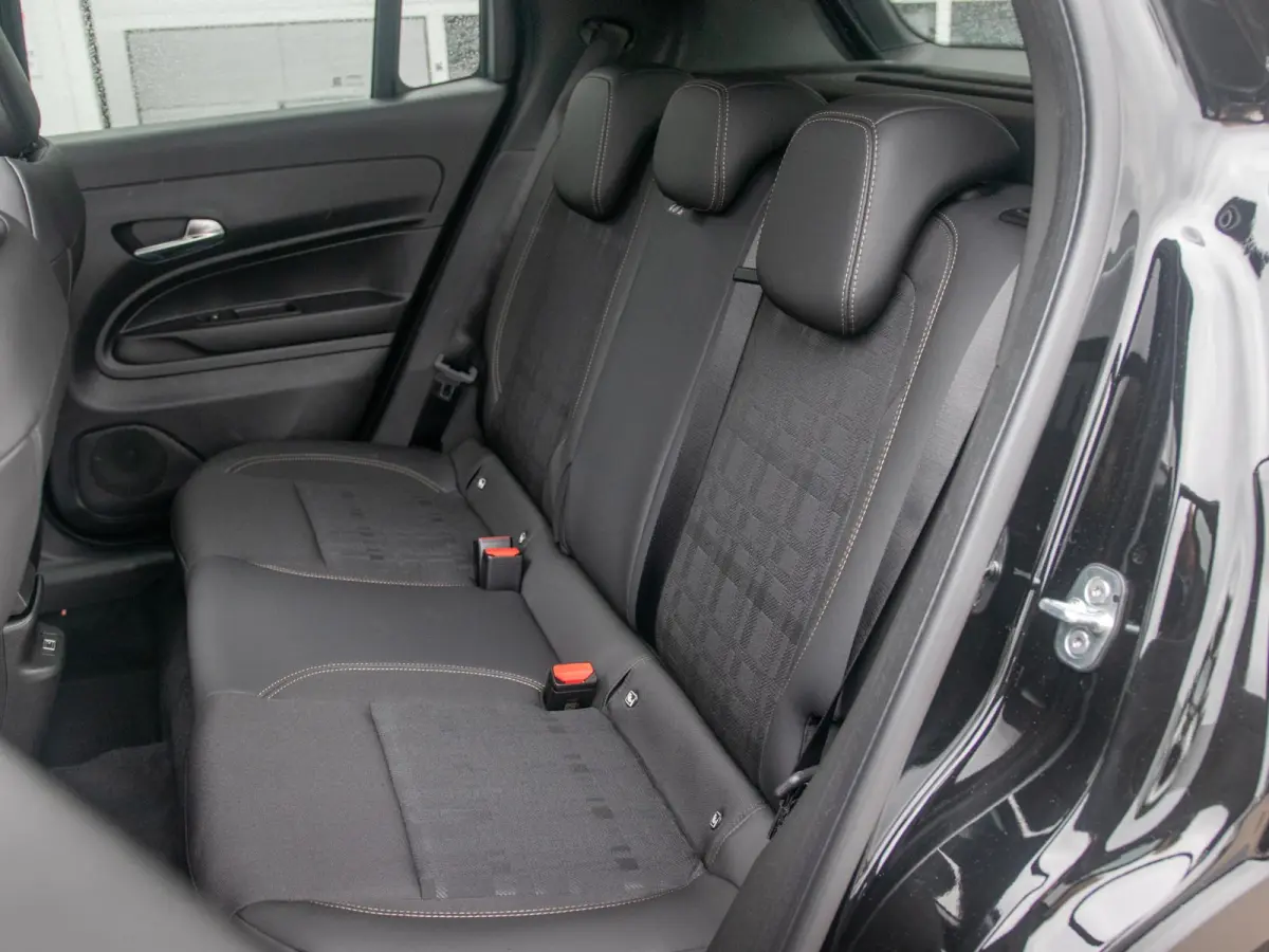 85th Anniversary 54 kWh | Schuif/Kanteldak | Adapt. Cruise | Winter Pack | Warmtepomp | Handsfree Achterklep | Convenience Pack